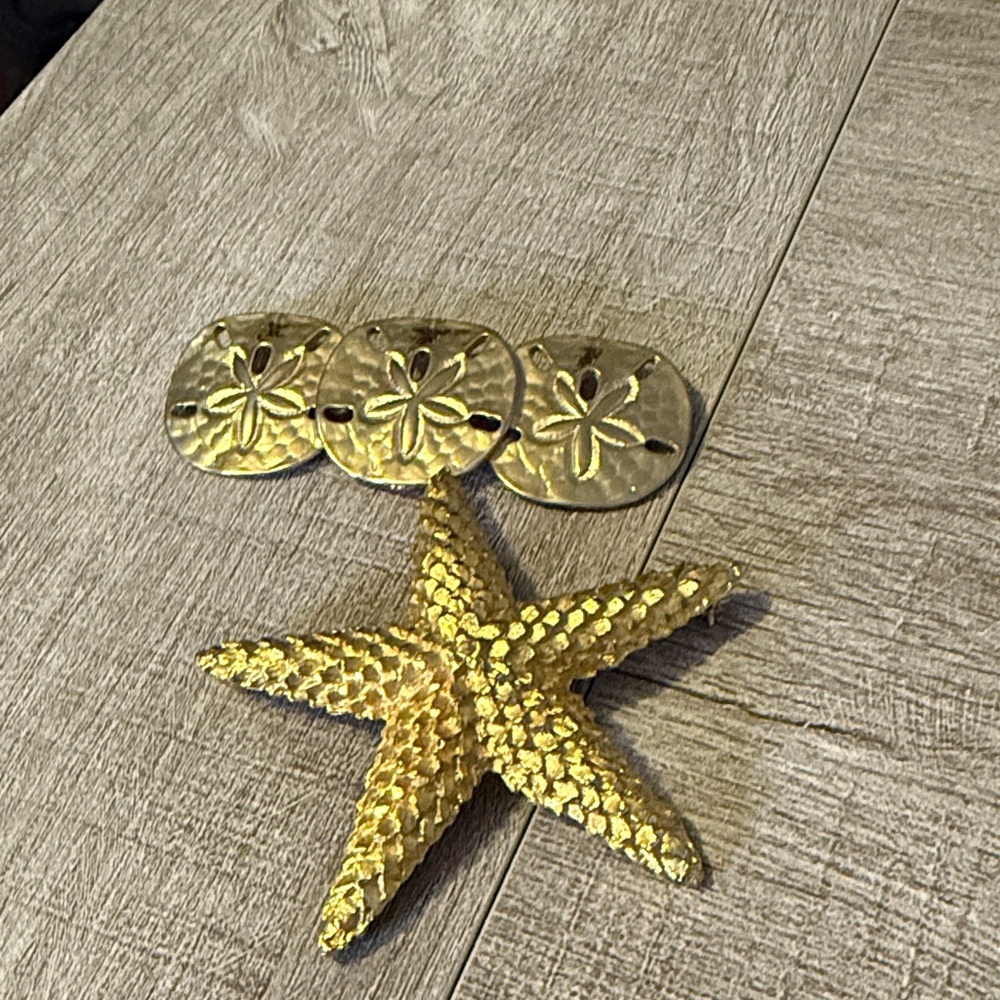Gold Starfish and Sand Dollar Brooch  Bundle